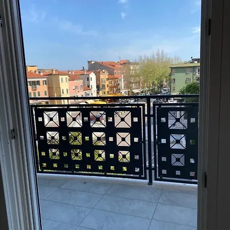 In Centro La Piazza *