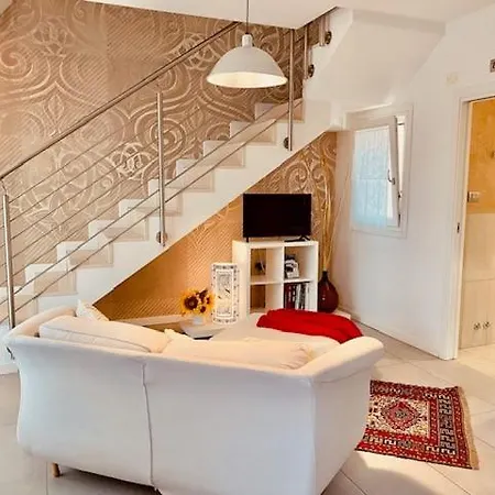 In Centro La Piazza Apartment