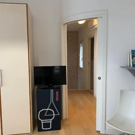 Apartment In Centro La Piazza